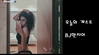 珍妮230109 (14) 海报