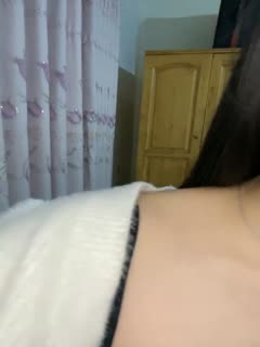 是雨婷呀-20240107200710 海报