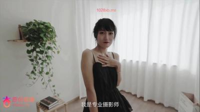 美女老板惨遭老法师办公室诱奸，高潮调教内射连连 海报