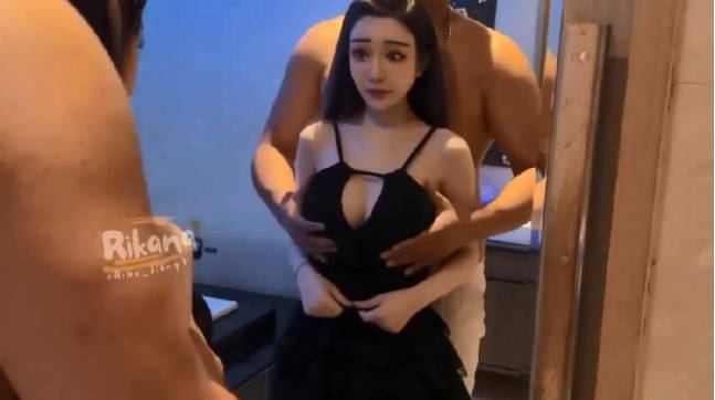 難得的享受性愛 海报